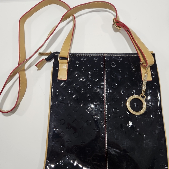 Invece black patent leather crossbody bag - Picture 3 of 11